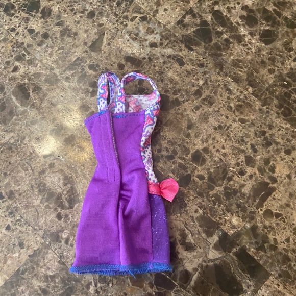 7 Short Barbie Dresses - Picture 13 of 15